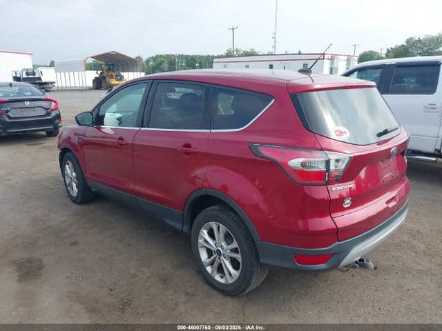 2017 FORD ESCAPE SE 3