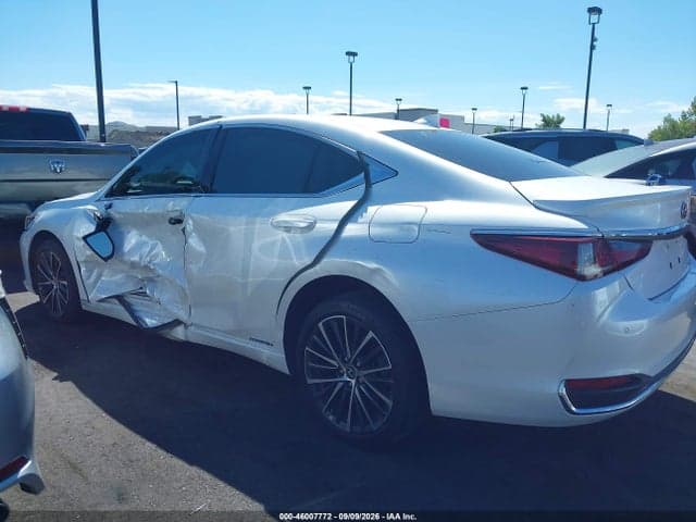 2022 LEXUS ES 300H 14