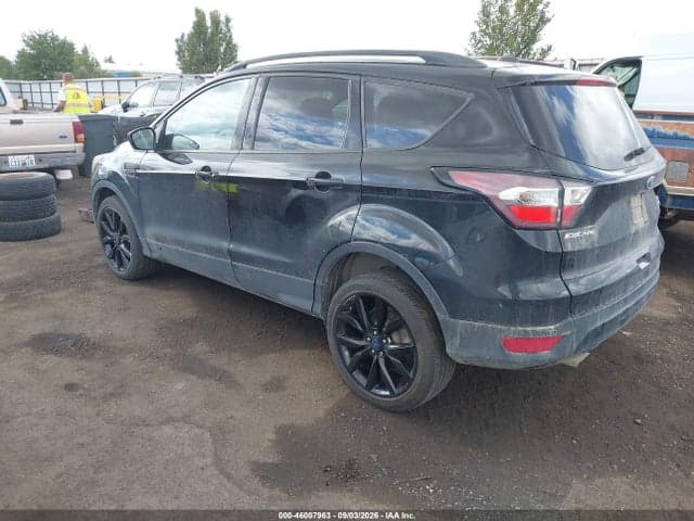 2017 FORD ESCAPE SE 3