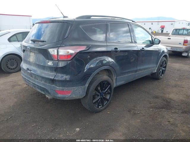 2017 FORD ESCAPE SE 4