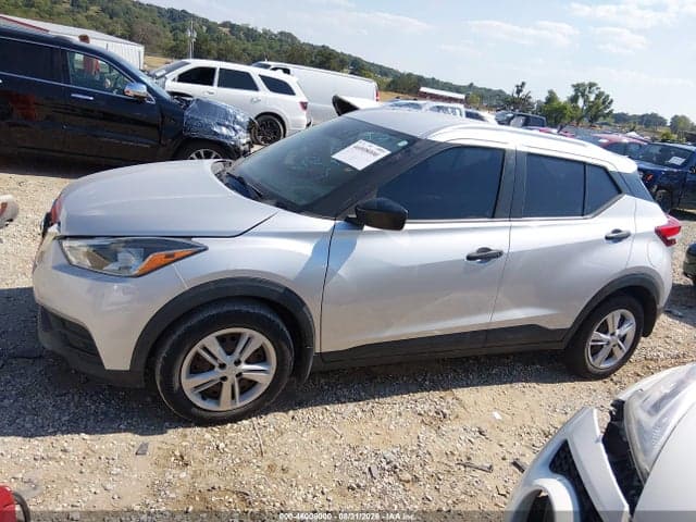 2018 NISSAN KICKS S 5