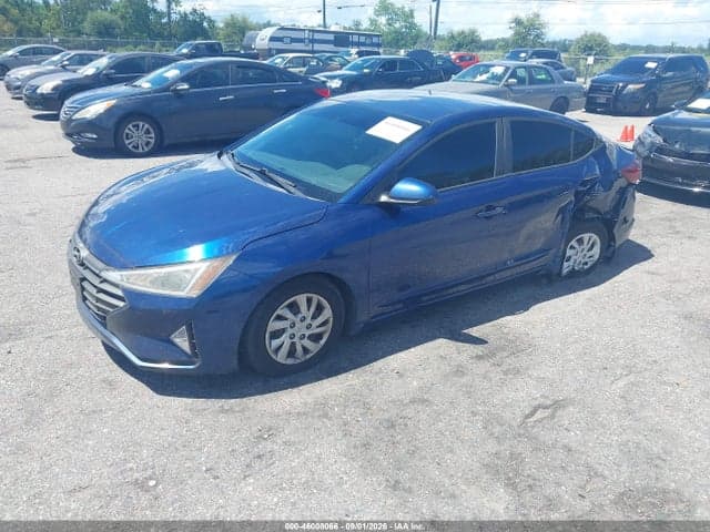 2019 HYUNDAI ELANTRA SE 2