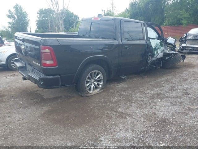 2019 RAM 1500 LARAMIE 4X4 5'7 BOX 4