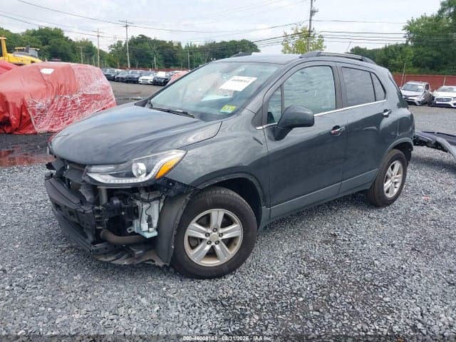 2017 CHEVROLET TRAX LT 2