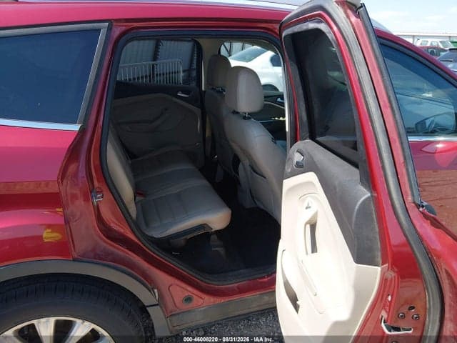 2017 FORD ESCAPE TITANIUM 8