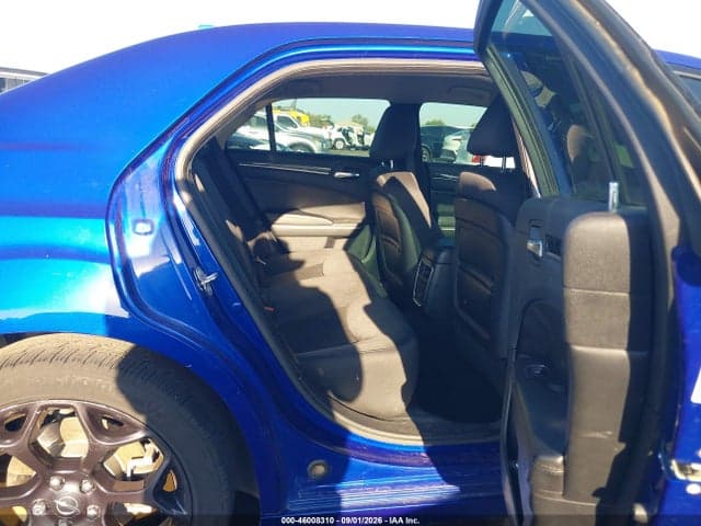 2019 CHRYSLER 300 TOURING 8