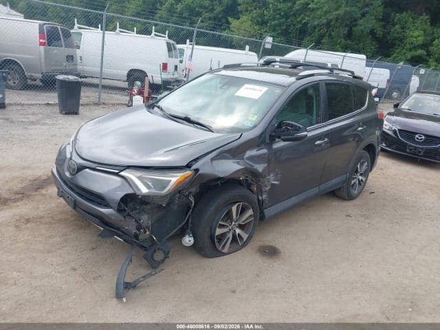 2018 TOYOTA RAV4 XLE 2