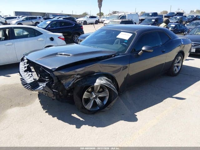 2019 DODGE CHALLENGER SXT 2