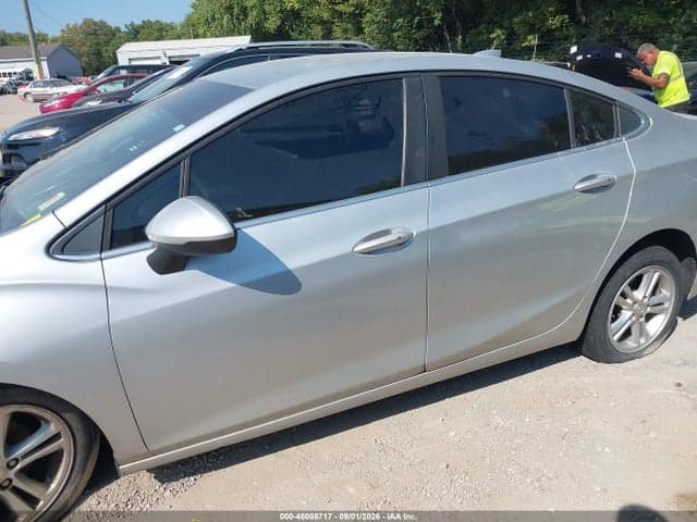2018 CHEVROLET CRUZE LT AUTO 13