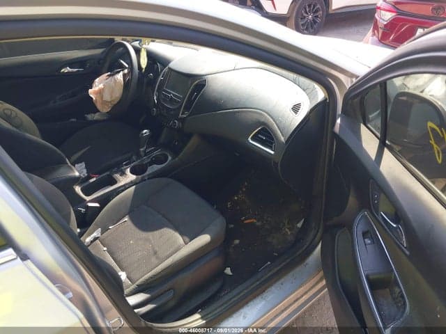 2018 CHEVROLET CRUZE LT AUTO 5