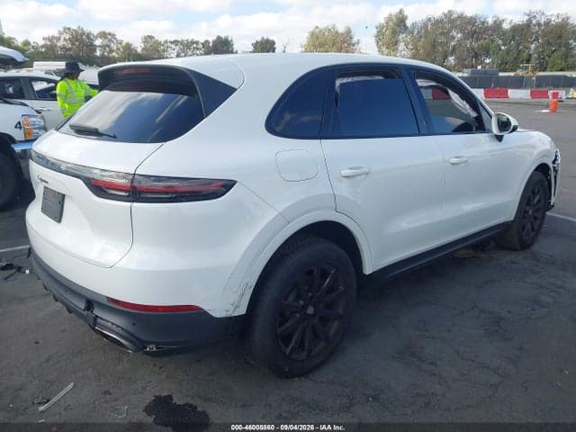 2019 PORSCHE CAYENNE 4