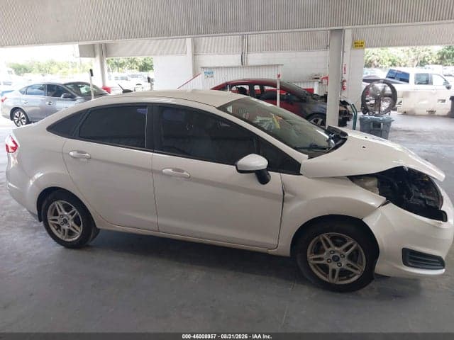 2017 FORD FIESTA SE 13