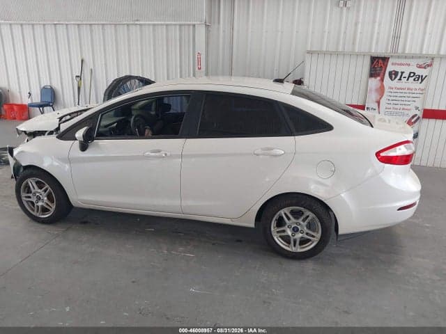 2017 FORD FIESTA SE 14