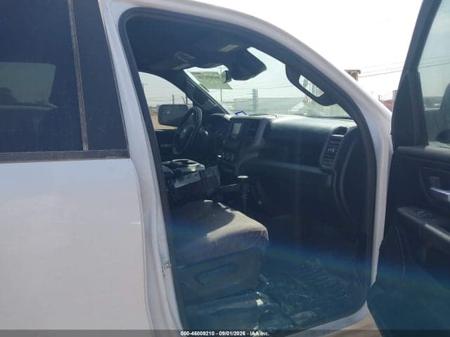 2022 RAM 1500 TRADESMAN 4X4 6'4 BOX 5