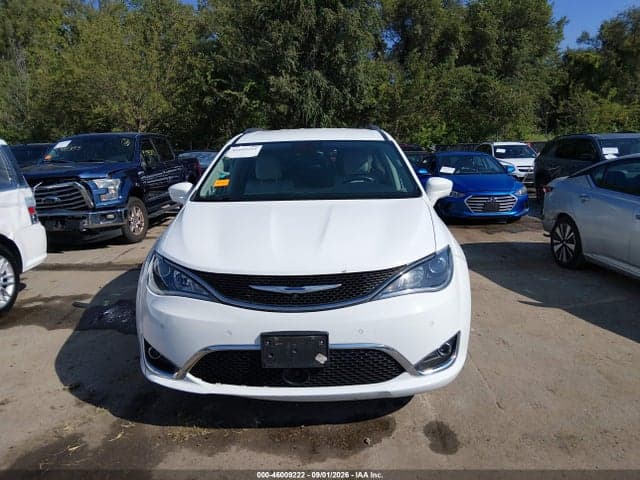 2018 CHRYSLER PACIFICA TOURING L 12