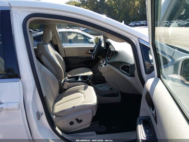 2018 CHRYSLER PACIFICA TOURING L 5