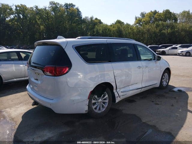 2018 CHRYSLER PACIFICA TOURING L 6