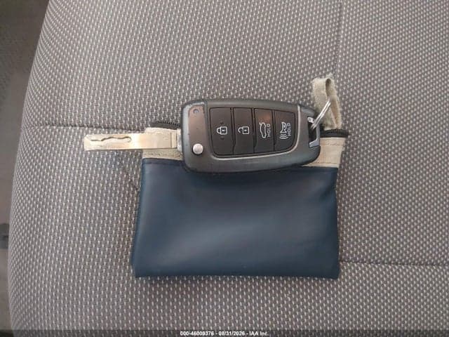 2021 HYUNDAI ELANTRA SE 11