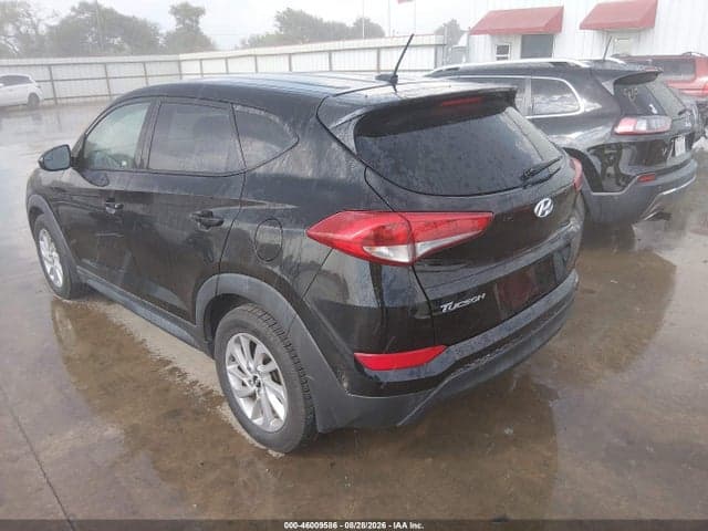 2017 HYUNDAI TUCSON SE 3