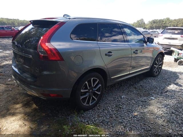 2017 VOLVO XC60 T6 DYNAMIC 4