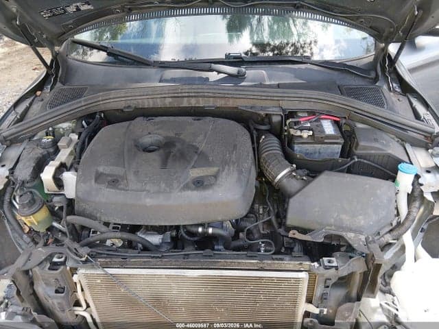 2017 VOLVO XC60 T6 DYNAMIC 10