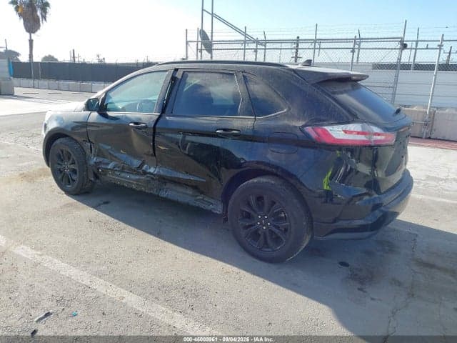 2022 FORD EDGE SE 3