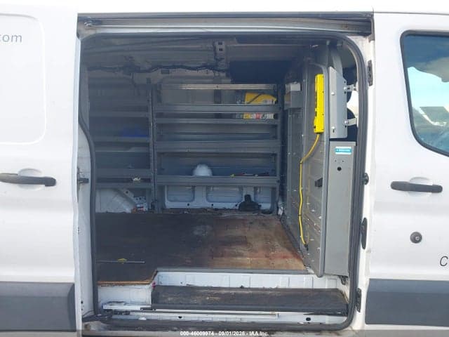 2017 FORD TRANSIT-250 8