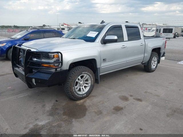 2017 CHEVROLET SILVERADO 1500 LT 2