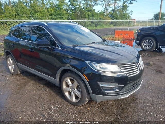 2017 LINCOLN MKC PREMIERE 1