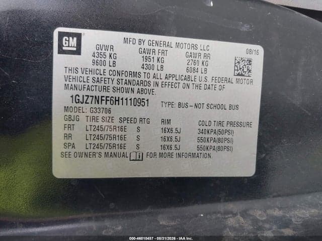 2017 GMC SAVANA 3500 LS 9