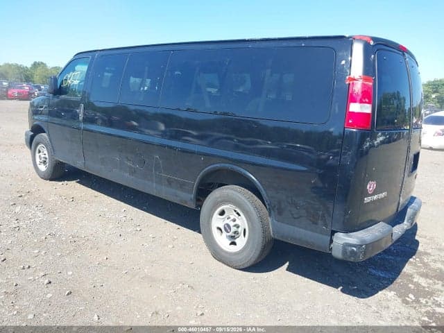 2017 GMC SAVANA 3500 LS 3