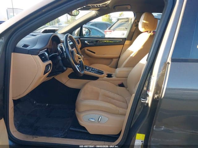 2018 PORSCHE MACAN 5