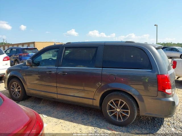 2017 DODGE GRAND CARAVAN SXT 13