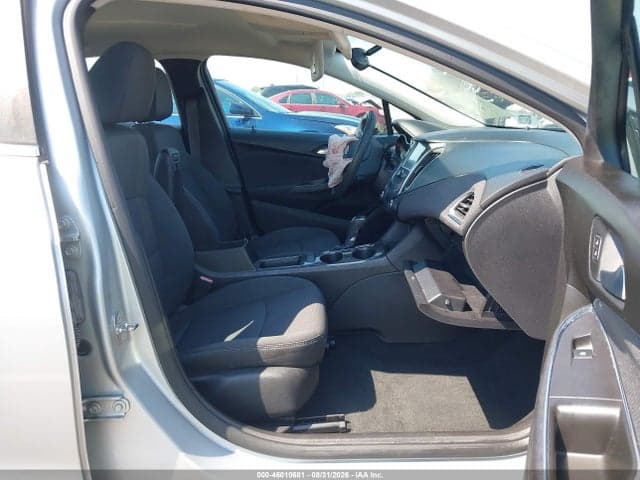 2017 CHEVROLET CRUZE LT AUTO 5