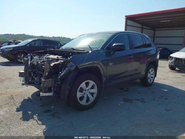 2022 TOYOTA RAV4 LE 2