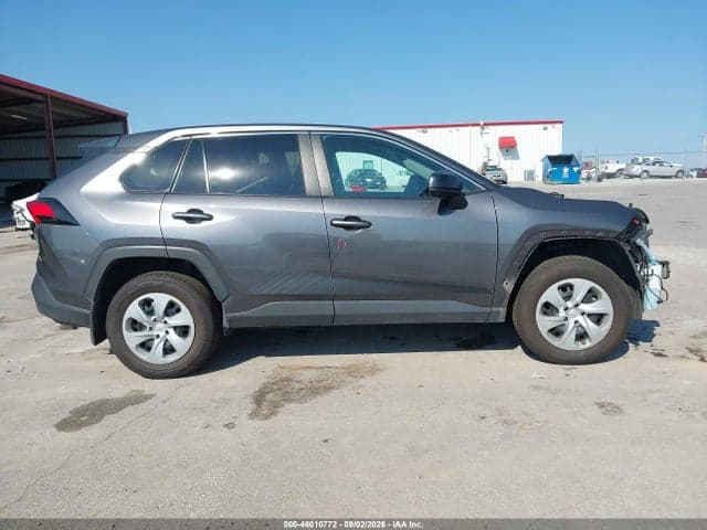 2022 TOYOTA RAV4 LE 14