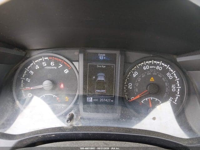 2021 TOYOTA TACOMA SR 7