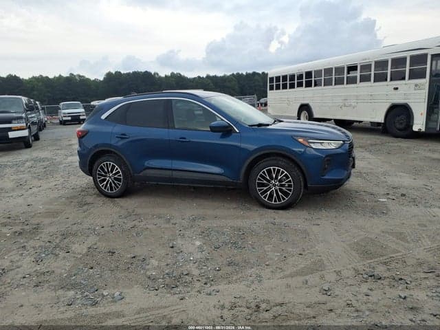 2023 FORD ESCAPE PHEV 13