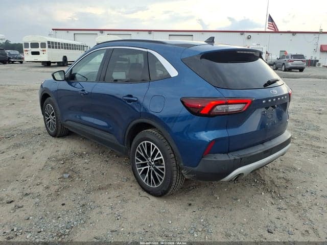 2023 FORD ESCAPE PHEV 3