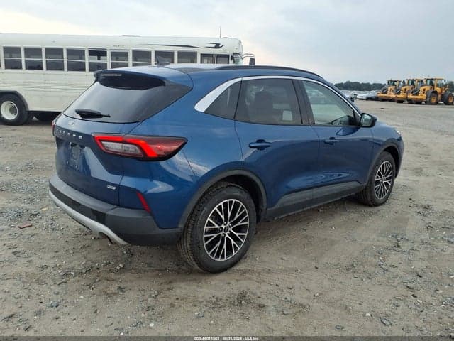 2023 FORD ESCAPE PHEV 4