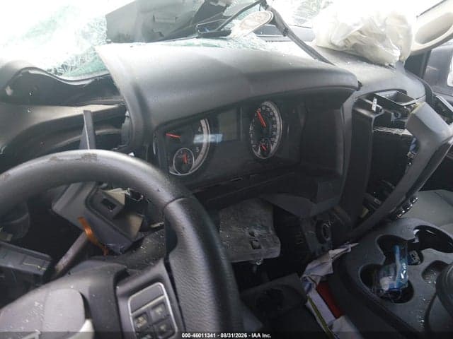 2017 RAM 2500 TRADESMAN 4X4 6'4 BOX 7