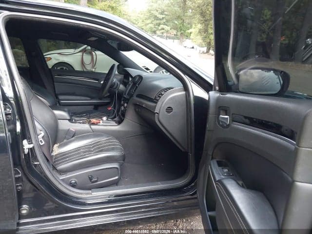 2023 CHRYSLER 300 300S 5