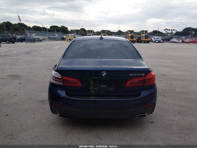 2018 BMW 540I 15