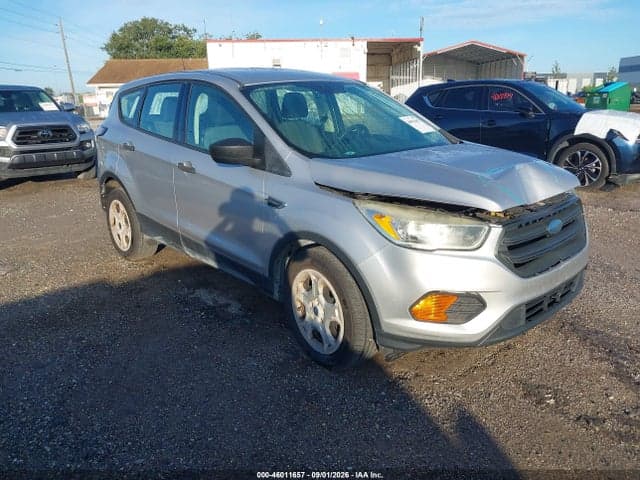 2017 FORD ESCAPE S 1