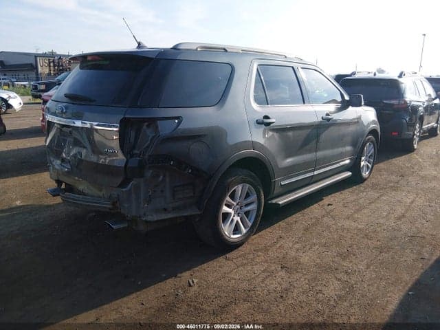 2018 FORD EXPLORER XLT 4