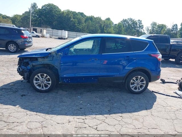 2017 FORD ESCAPE SE 15