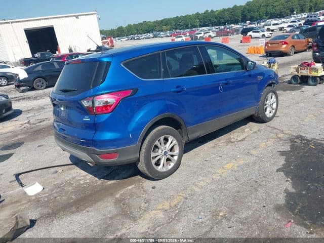 2017 FORD ESCAPE SE 4