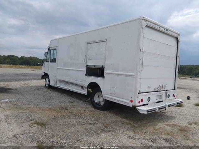 2017 FORD F-59 COMMERCIAL STRIPPED 3