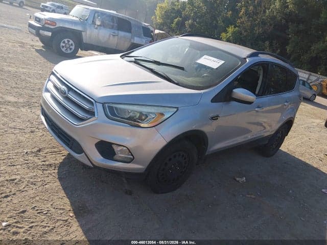 2017 FORD ESCAPE SE 2