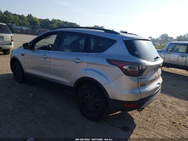 2017 FORD ESCAPE SE 3